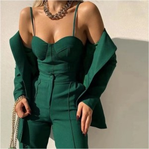 Bộ quần áonhẹ sexy slim